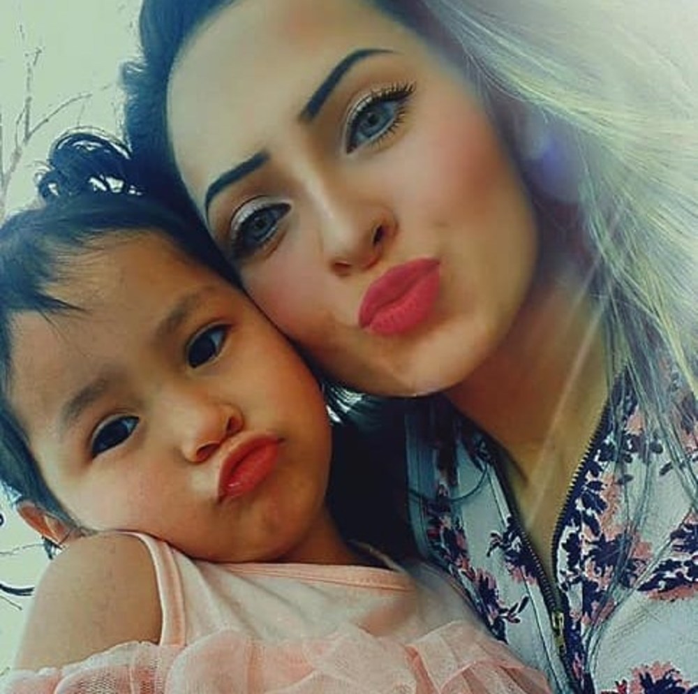 Meet your Posher, Selena